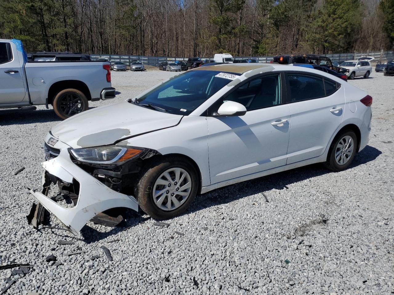 2017 HYUNDAI ELANTRA SE