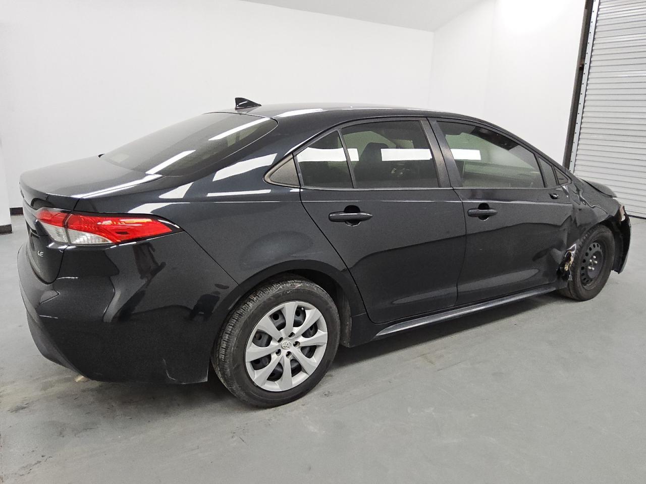 2021 TOYOTA COROLLA LE - Image 3