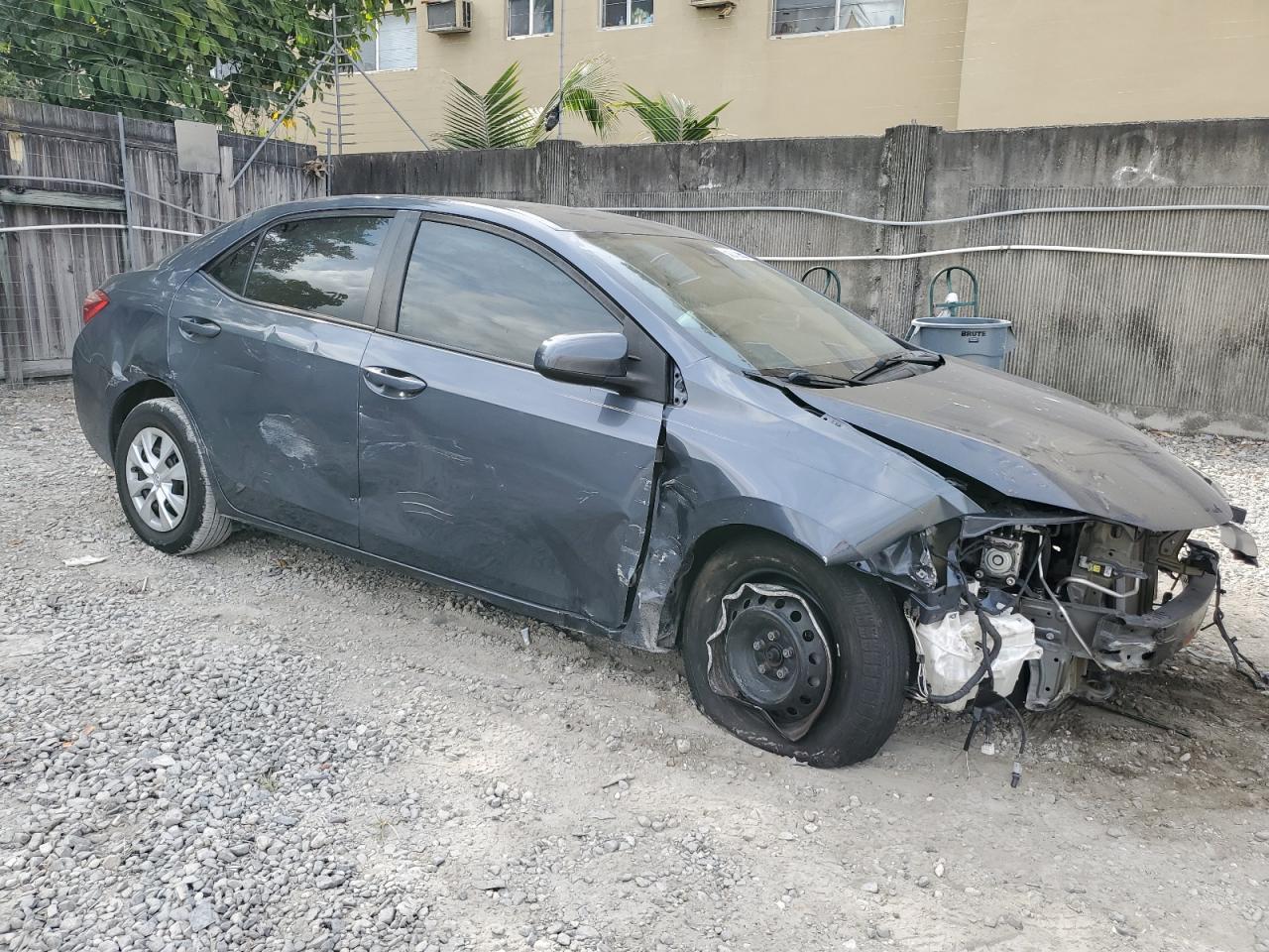 2019 TOYOTA COROLLA L - Image 4
