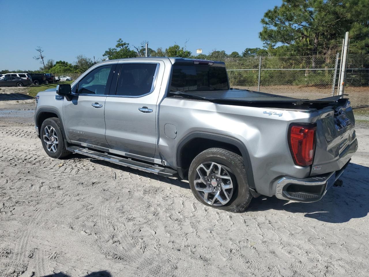 2023 GMC SIERRA K15 - Фото 2