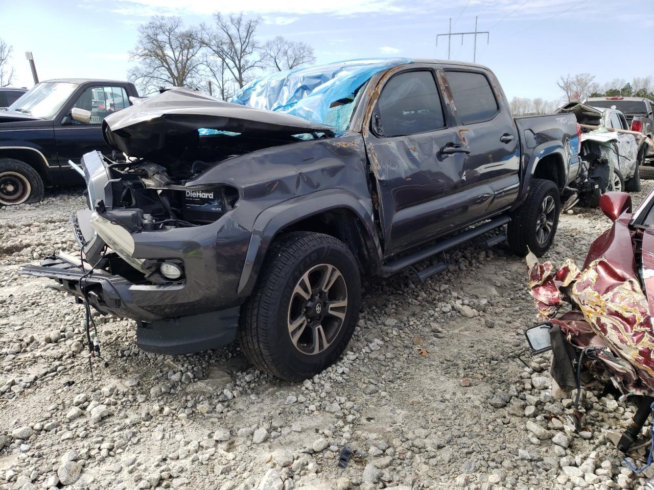 2017 TOYOTA TACOMA DOU