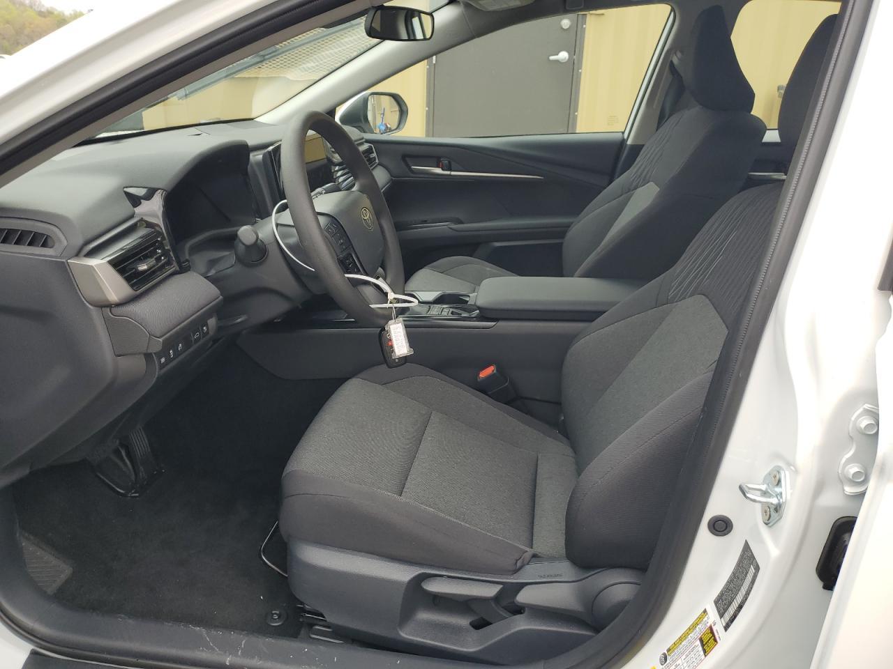 2025 TOYOTA CAMRY XSE - Фото 7