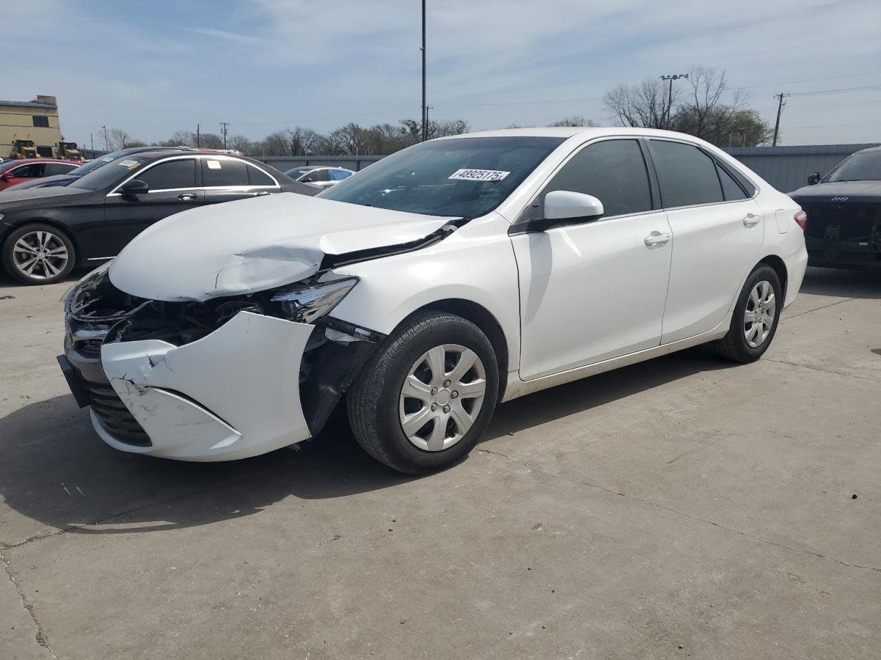 2015 TOYOTA CAMRY LE