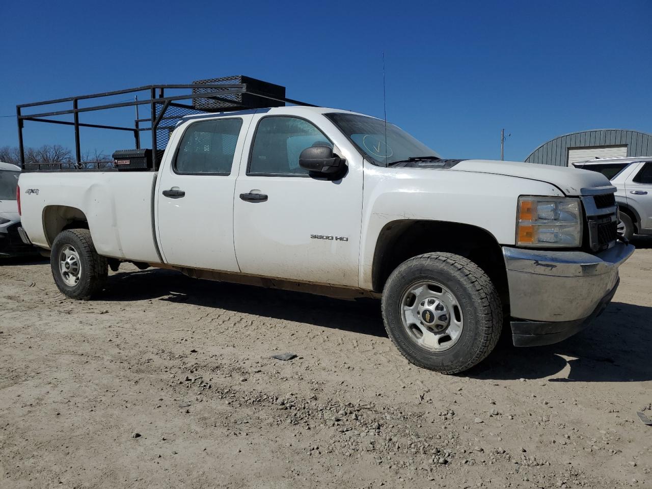 2013 CHEVROLET SILVERADO - Image 4