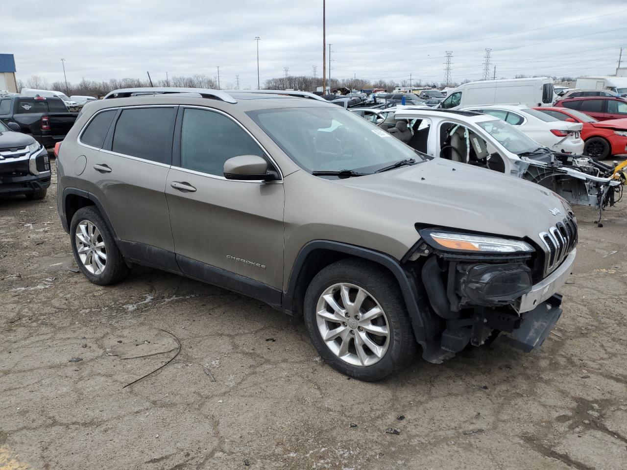 2016 JEEP CHEROKEE L - Image 4