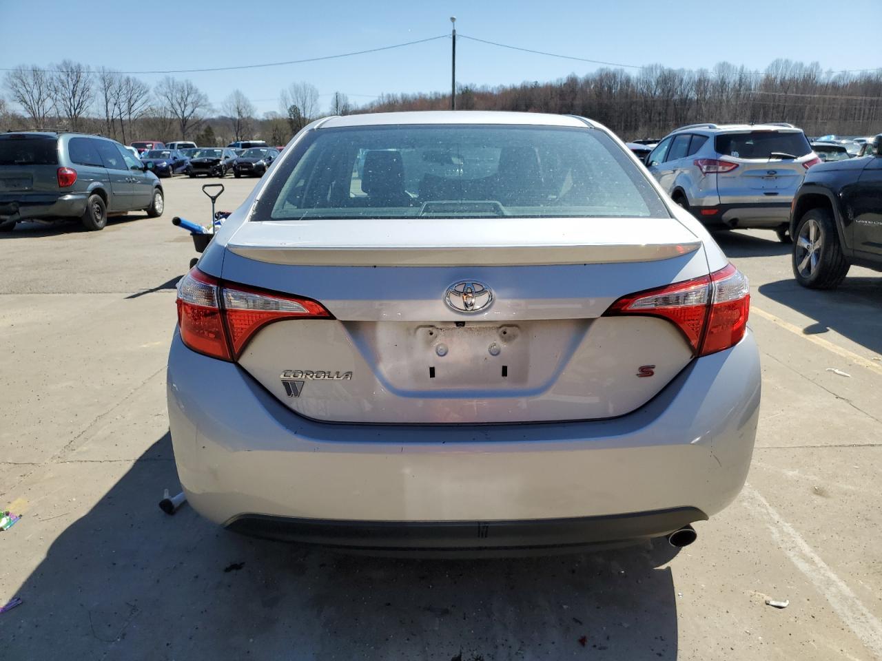 2015 TOYOTA COROLLA L - Фото 6