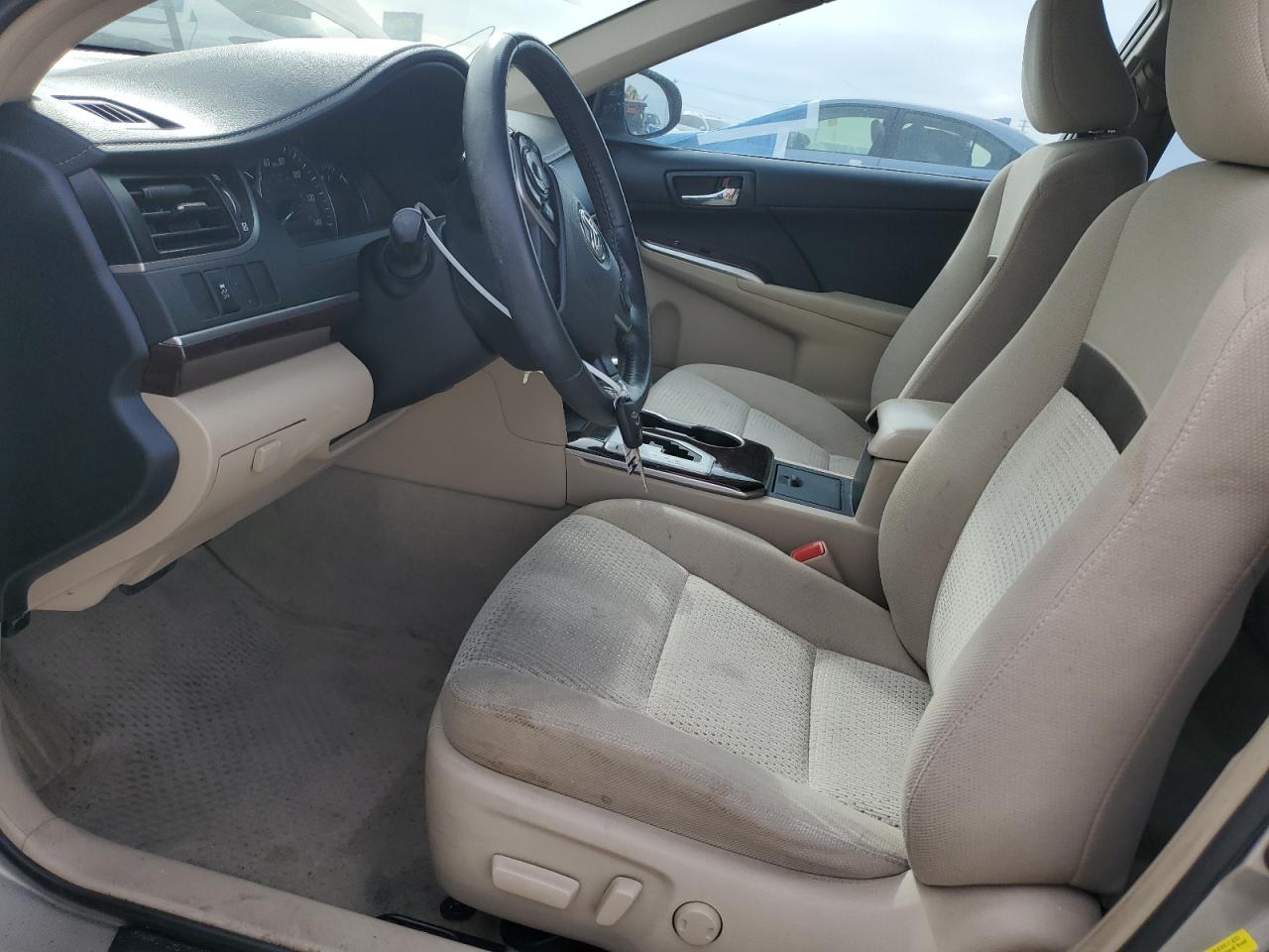 2014 TOYOTA CAMRY L - Image 7