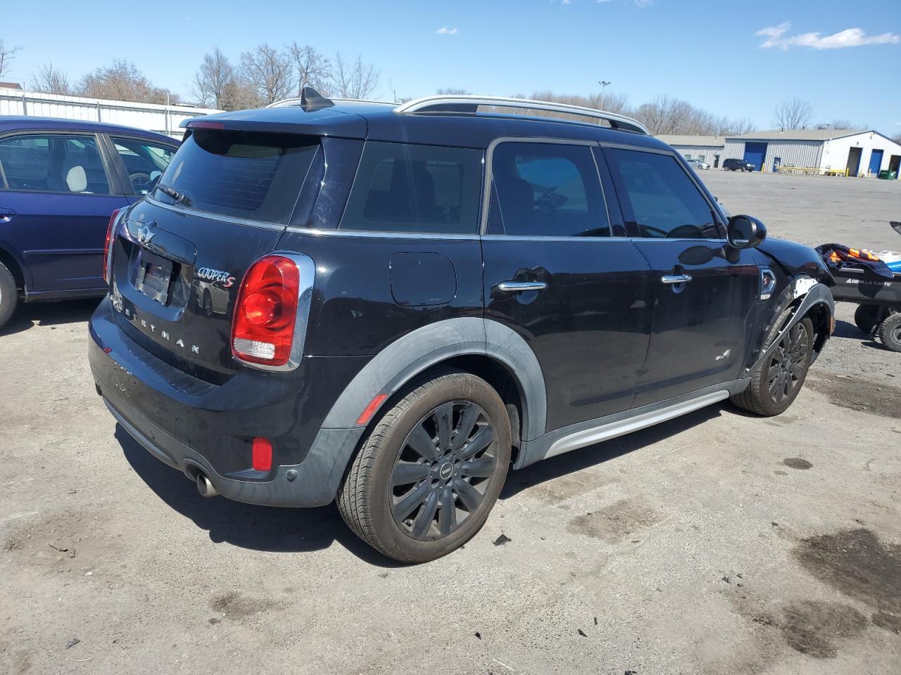 2017 MINI COOPER S C - Image 3