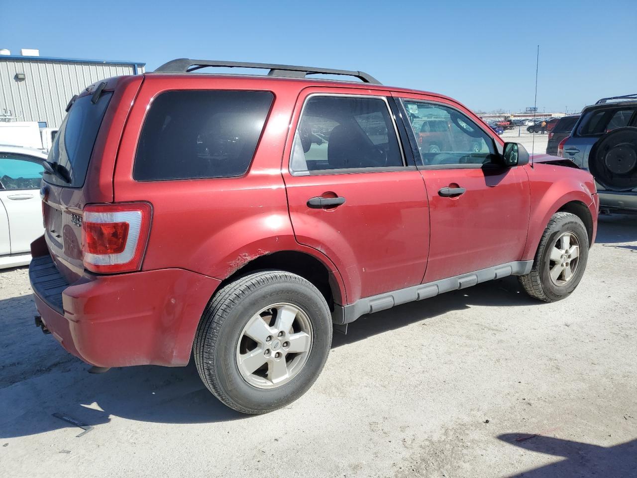 2012 FORD ESCAPE XLT - Фото 3