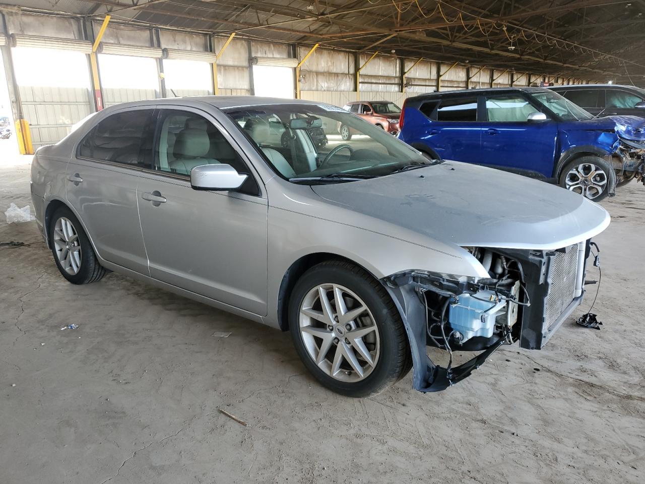 2011 FORD FUSION SEL - Image 4