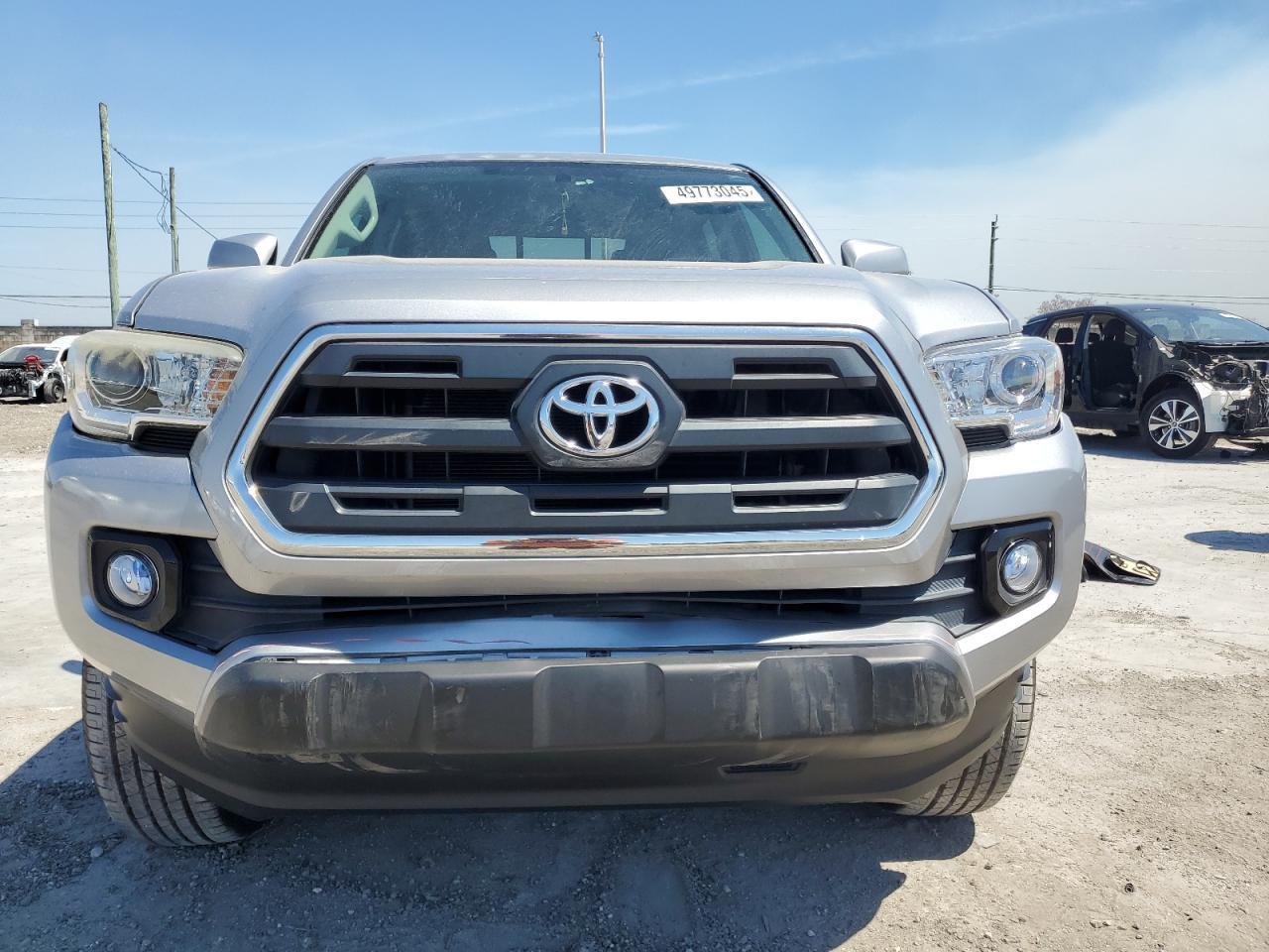 2016 TOYOTA TACOMA DOU - Фото 5