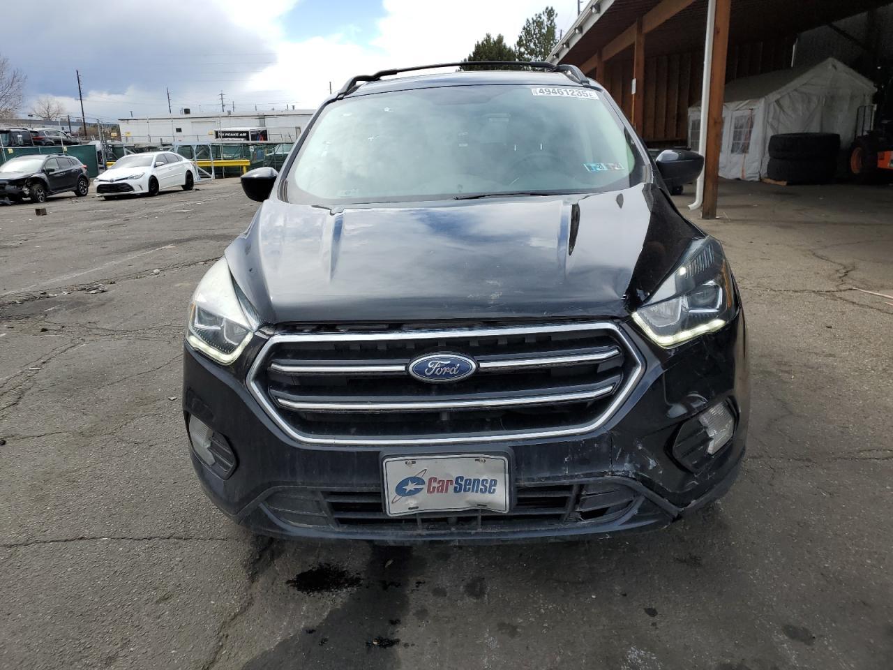 2017 FORD ESCAPE SE - Image 5