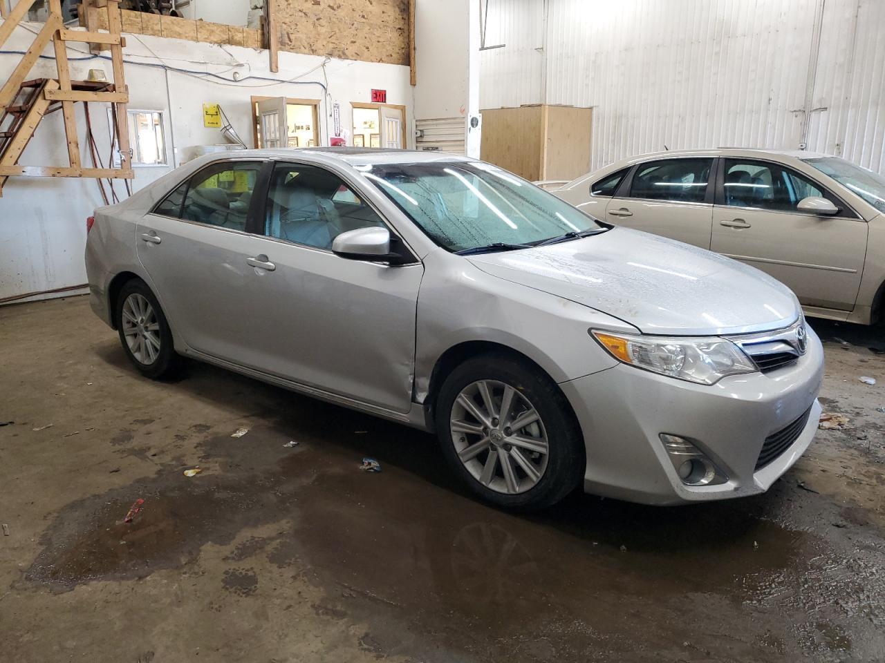 2013 TOYOTA CAMRY L - Фото 4