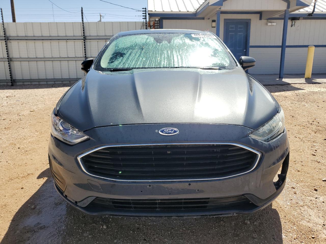 2020 FORD FUSION S - Image 5