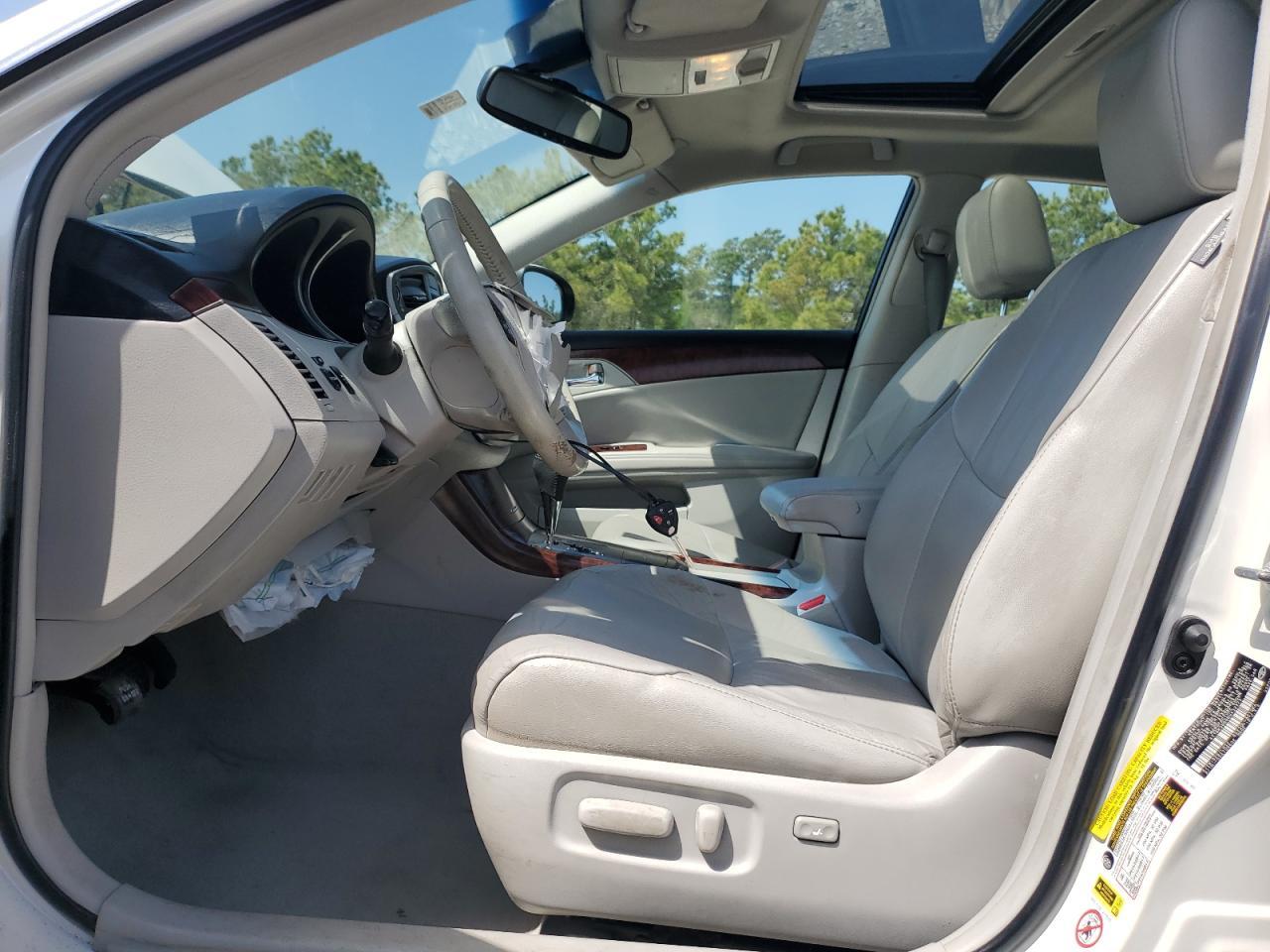 2011 TOYOTA AVALON BAS - Image 7