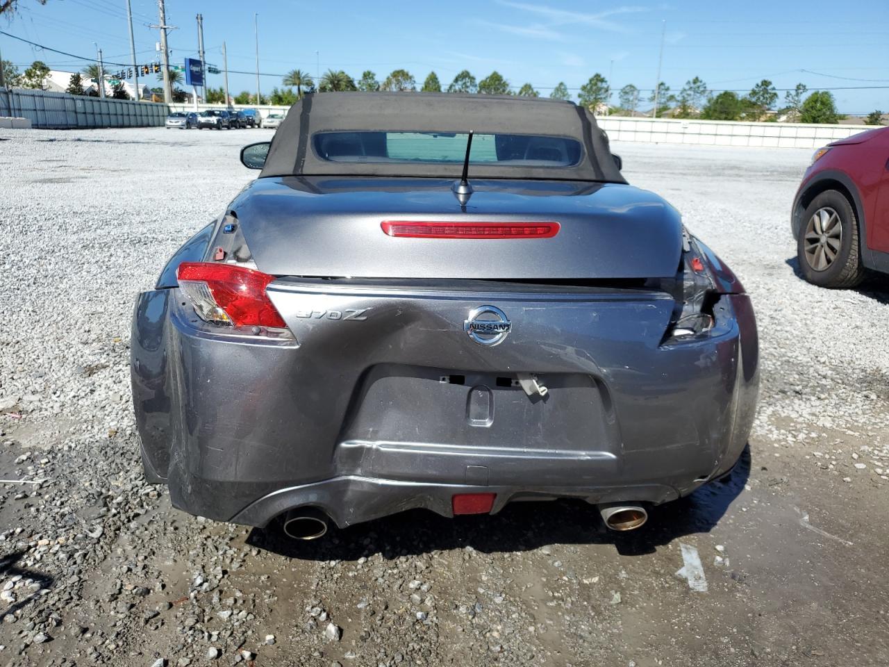 2016 NISSAN 370Z BASE - Фото 6