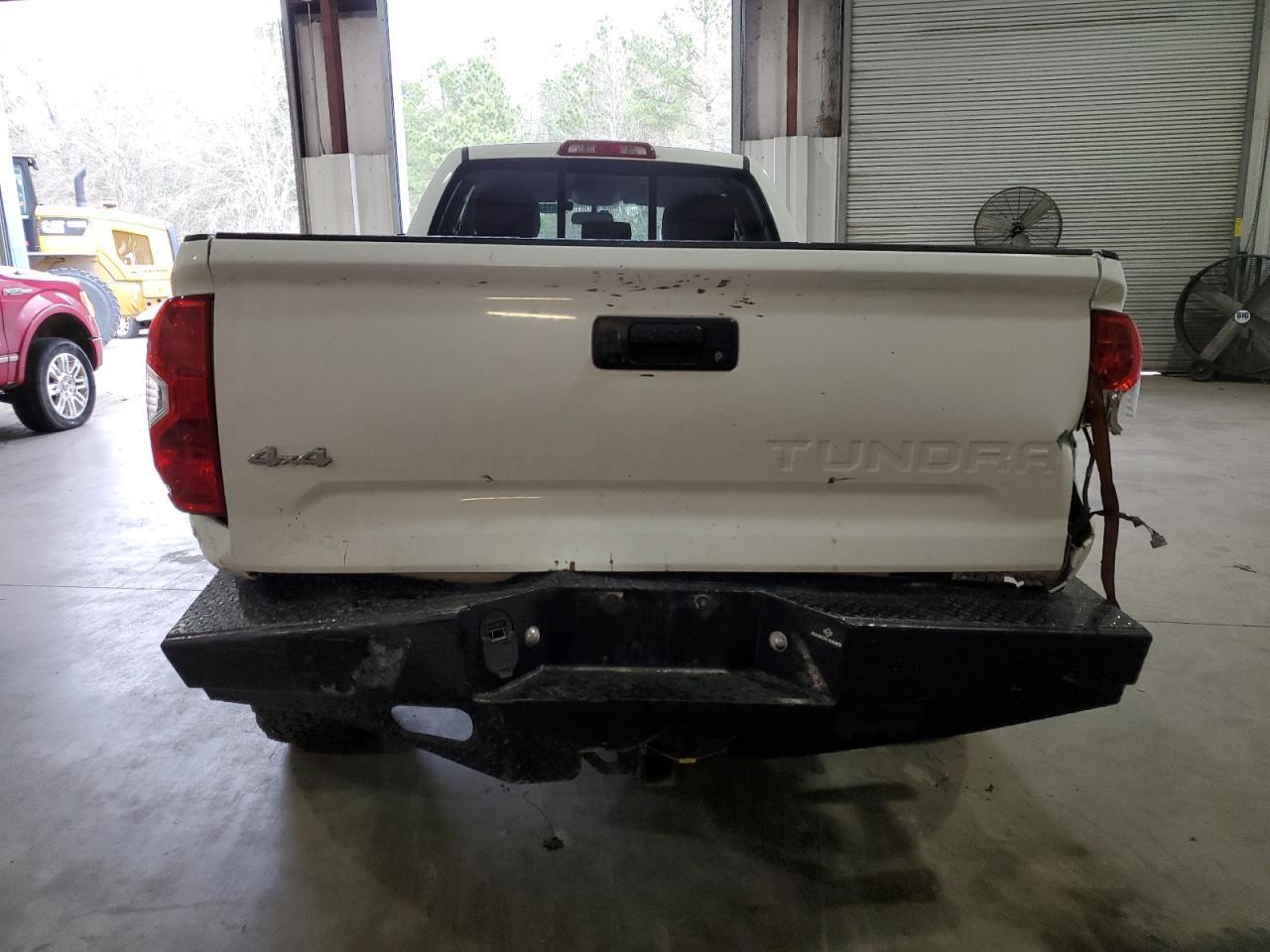 2014 TOYOTA TUNDRA DOU - Image 6