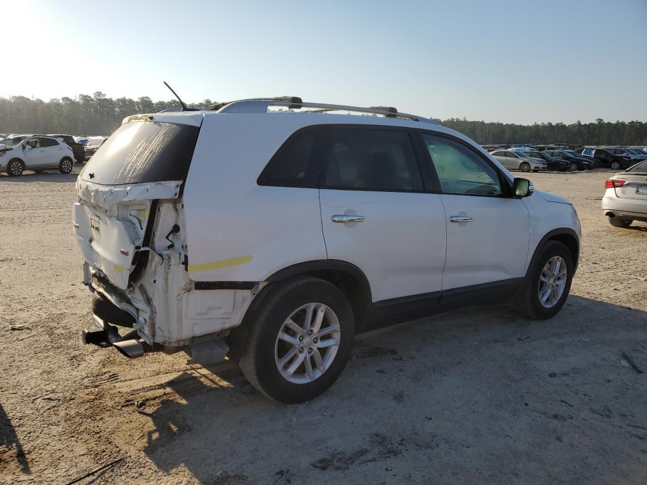 2014 KIA SORENTO LX - Фото 3