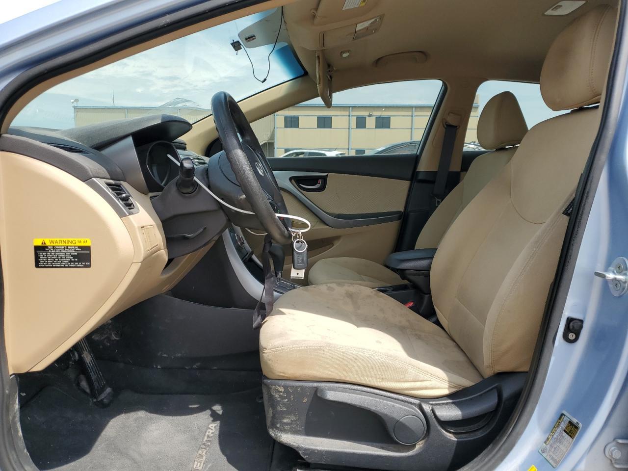 2013 HYUNDAI ELANTRA GL - Image 7