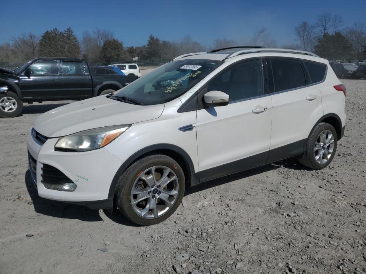 2016 FORD ESCAPE TIT