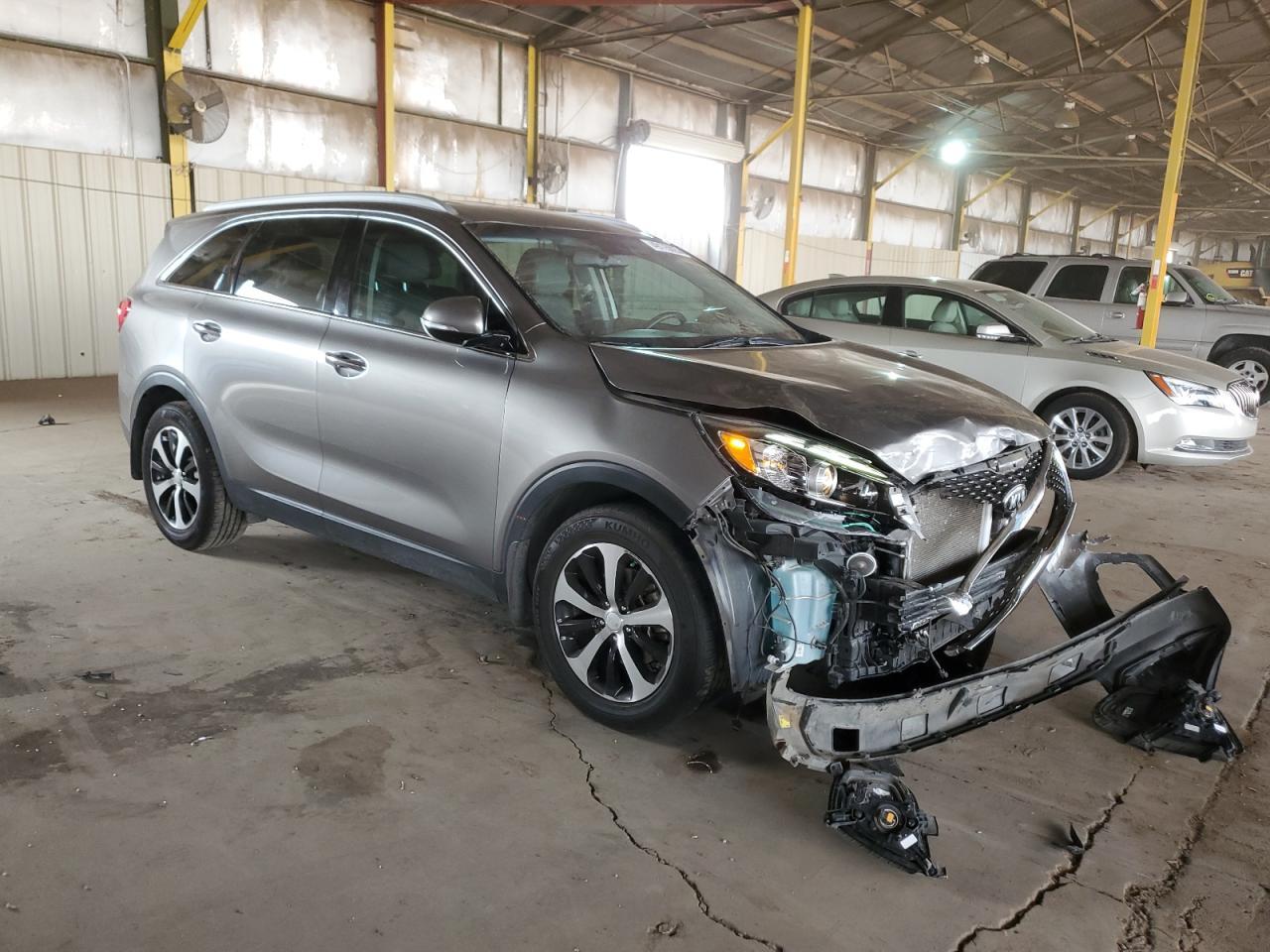 2016 KIA SORENTO EX - Image 4
