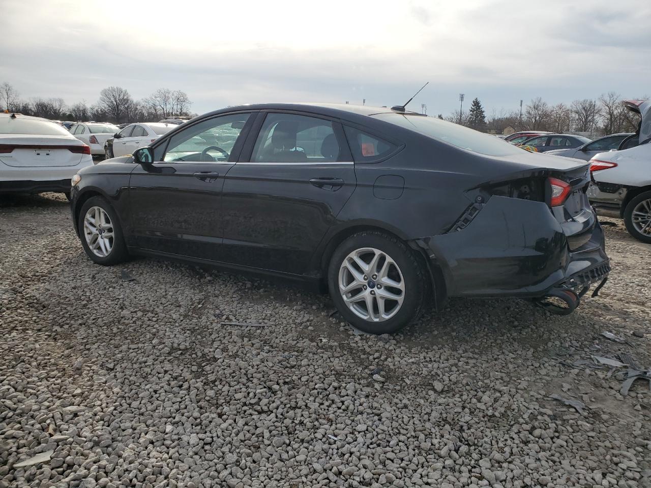 2013 FORD FUSION SE - Image 2