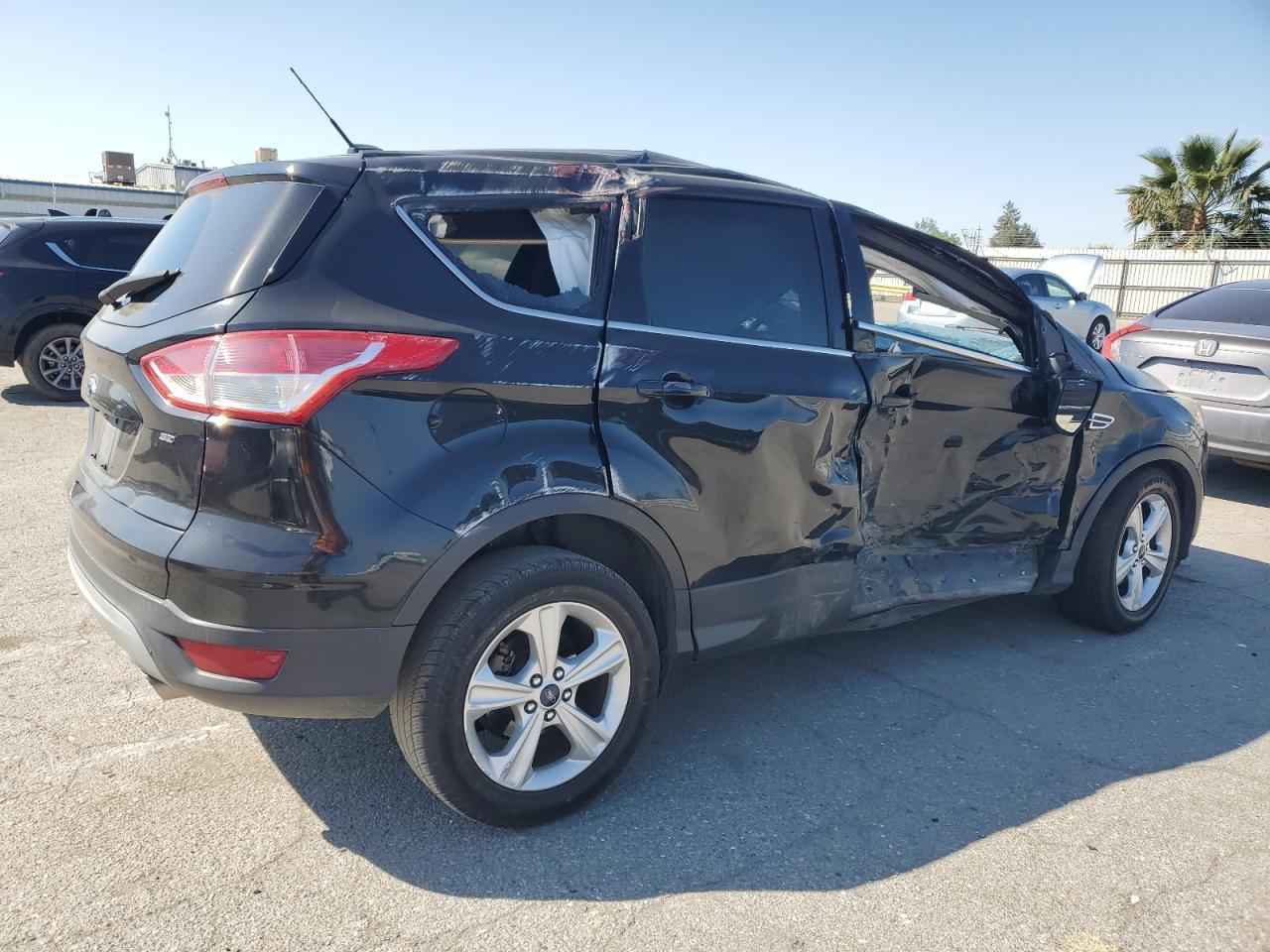 2015 FORD ESCAPE SE - Фото 3