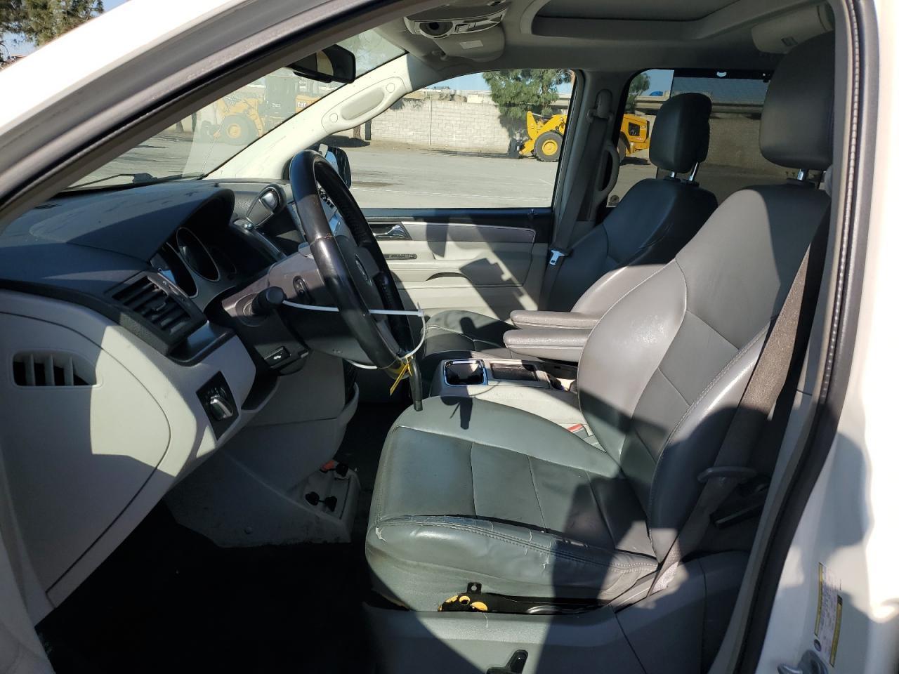 2010 VOLKSWAGEN ROUTAN SEL - Фото 7