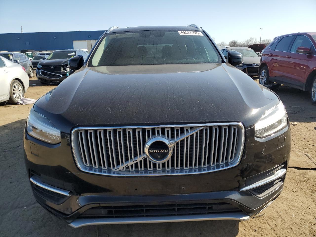 2016 VOLVO XC90 T6 - Фото 5