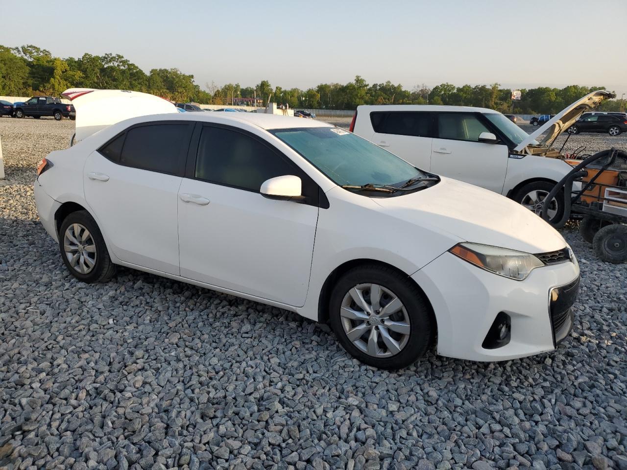 2014 TOYOTA COROLLA L - Image 4