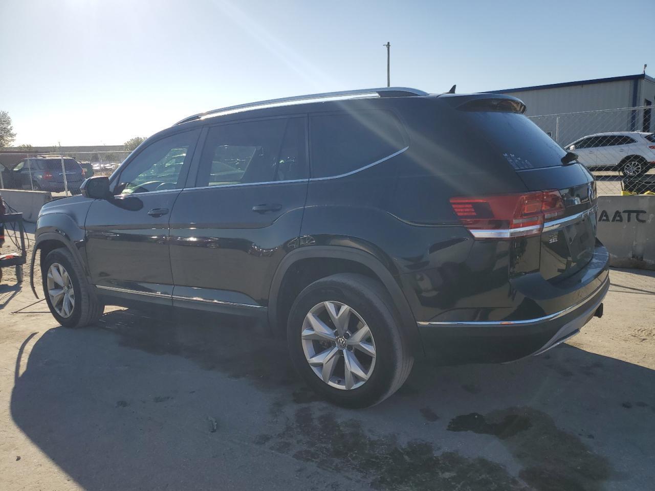 2018 VOLKSWAGEN ATLAS SEL - Фото 2