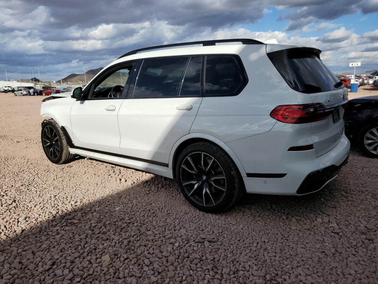 2021 BMW X7 XDRIVE4 - Image 2
