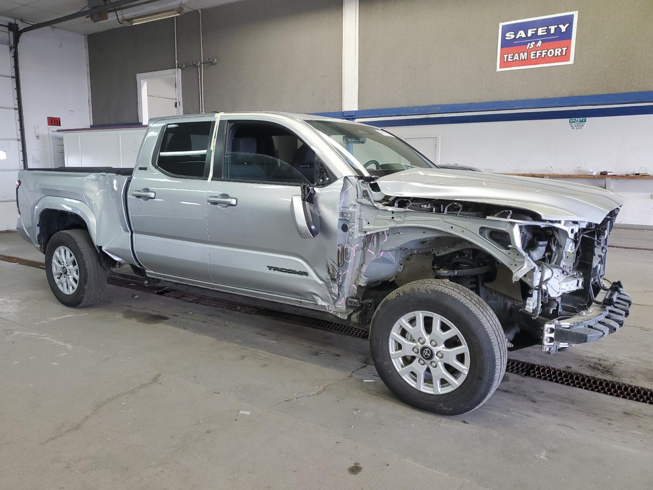 2024 TOYOTA TACOMA DOU - Image 4