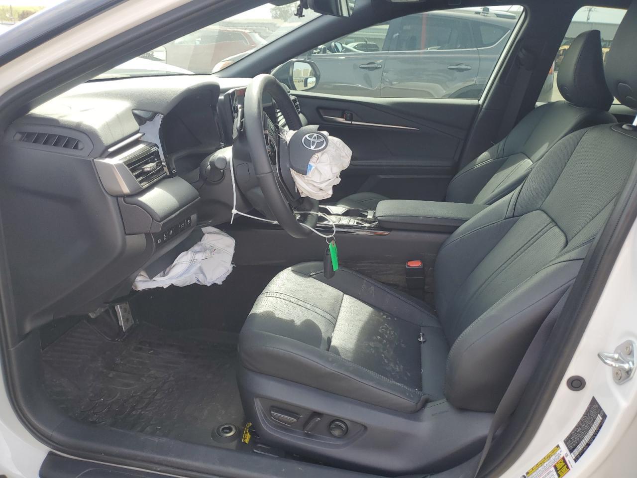 2025 TOYOTA CAMRY XSE - Image 7