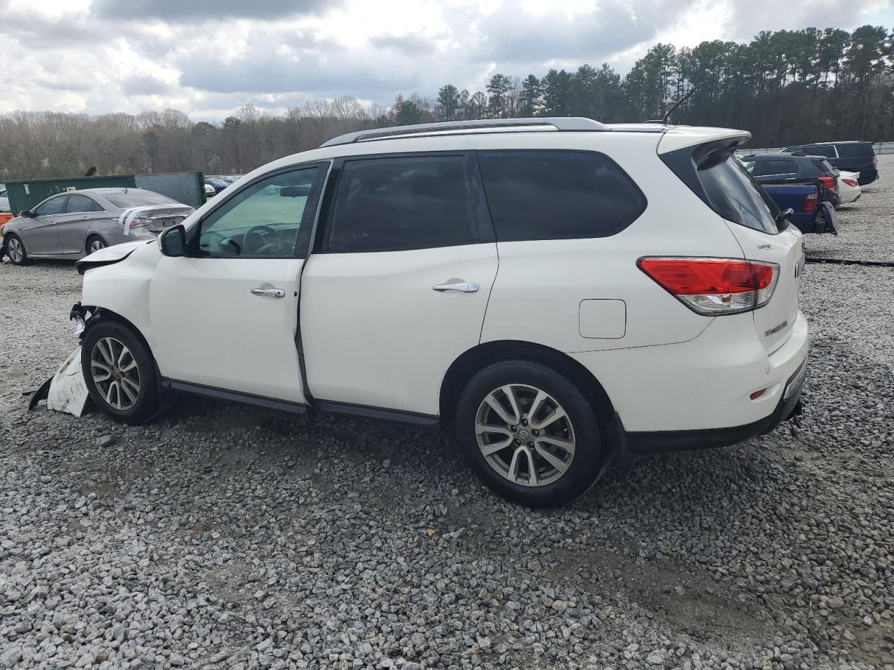 2013 NISSAN PATHFINDER - Фото 2
