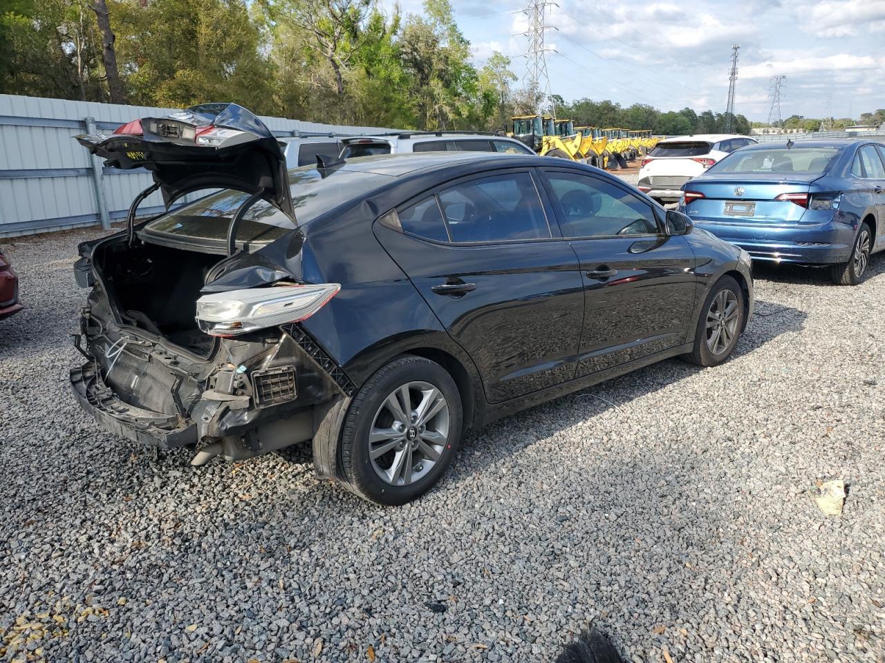 2017 HYUNDAI ELANTRA SE - Фото 3