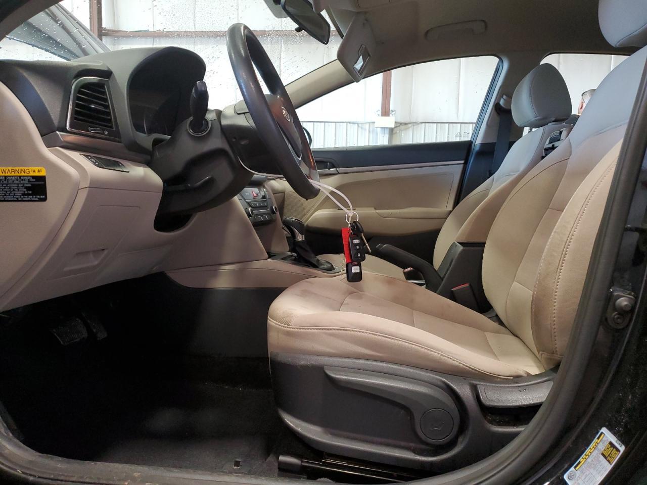 2017 HYUNDAI ELANTRA SE - Image 7