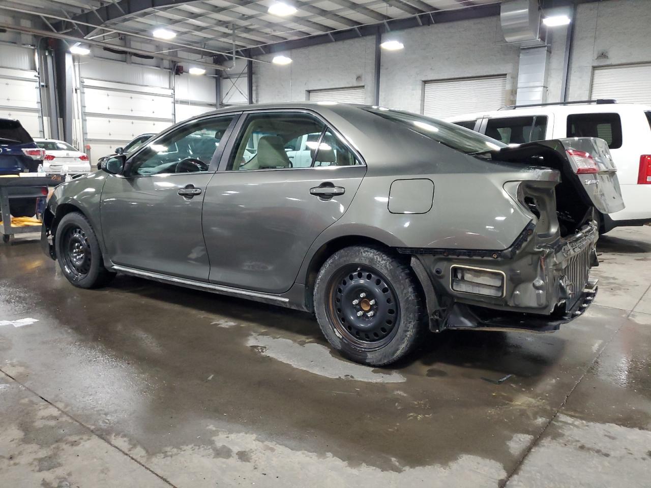 2013 TOYOTA CAMRY L - Image 2