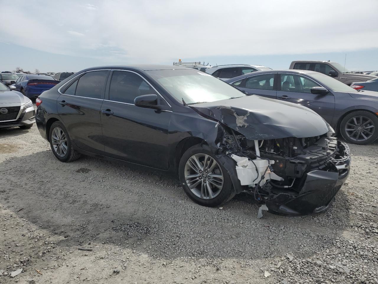 2017 TOYOTA CAMRY LE - Фото 4
