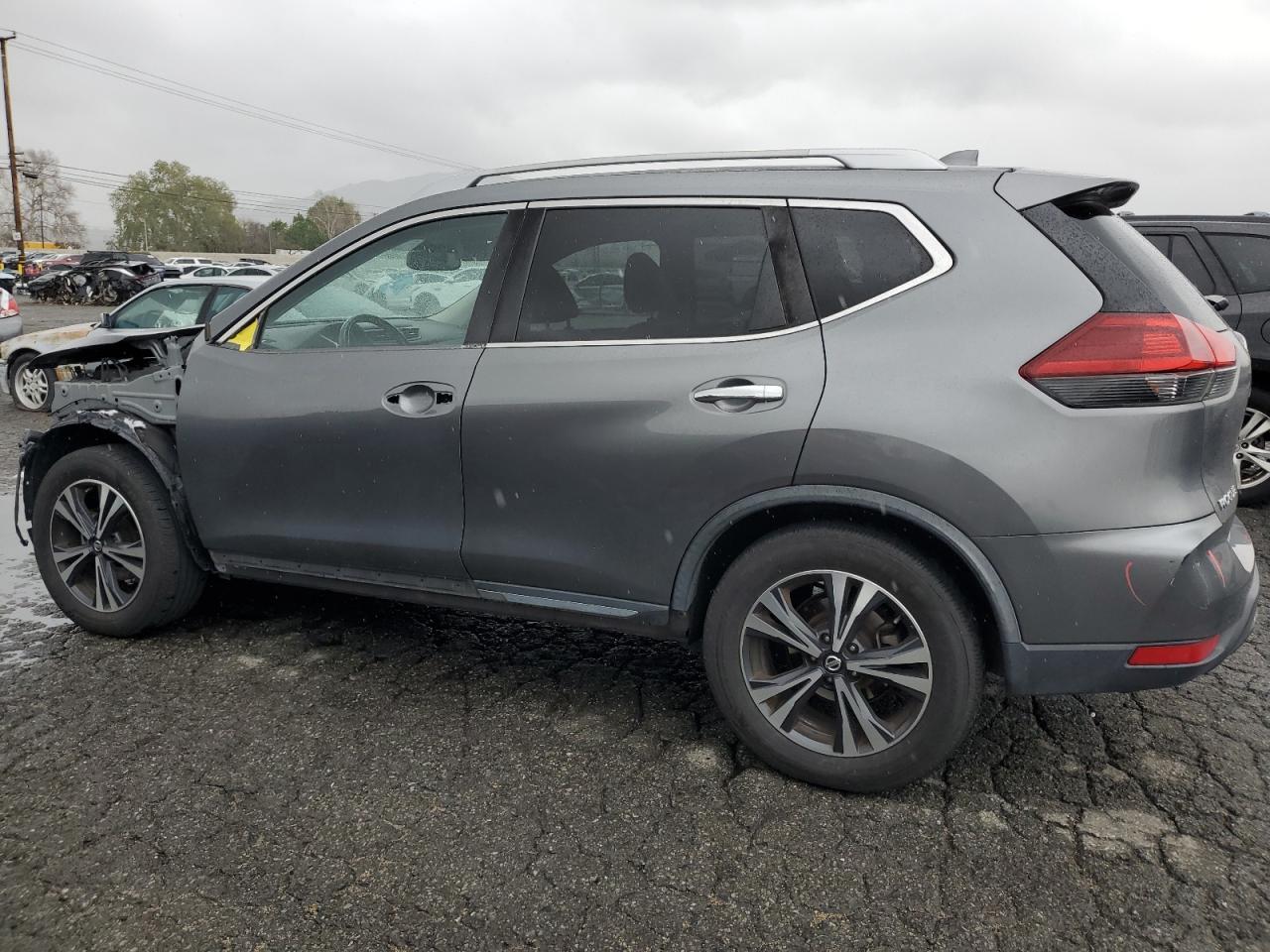 2018 NISSAN ROGUE S - Image 2