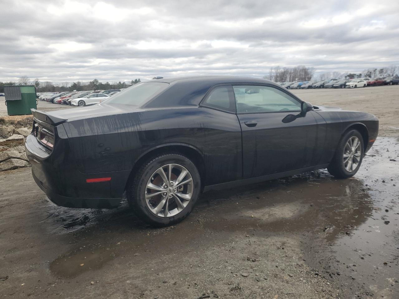2023 DODGE CHALLENGER - Фото 3