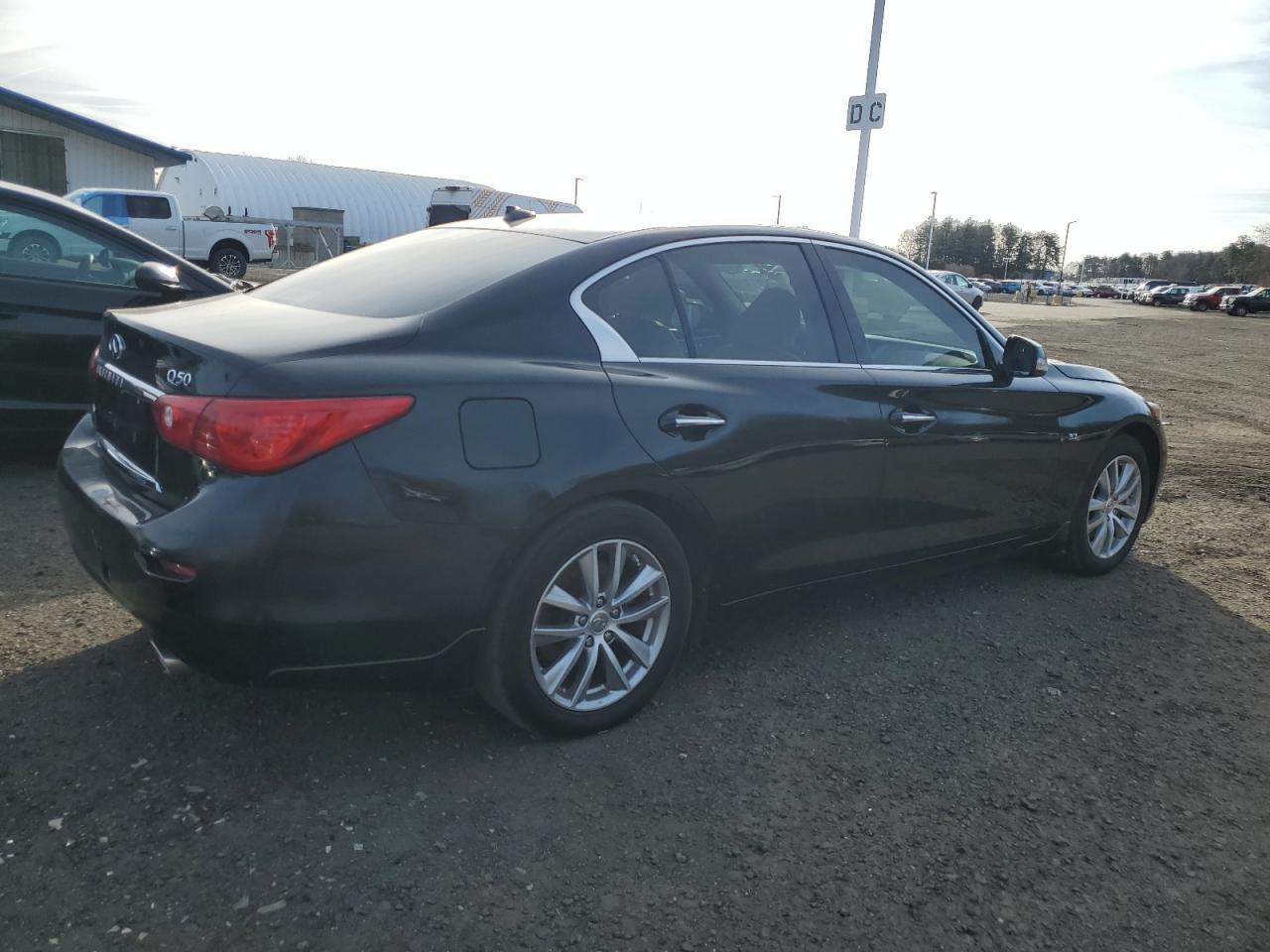 2014 INFINITI Q50 BASE - Image 3