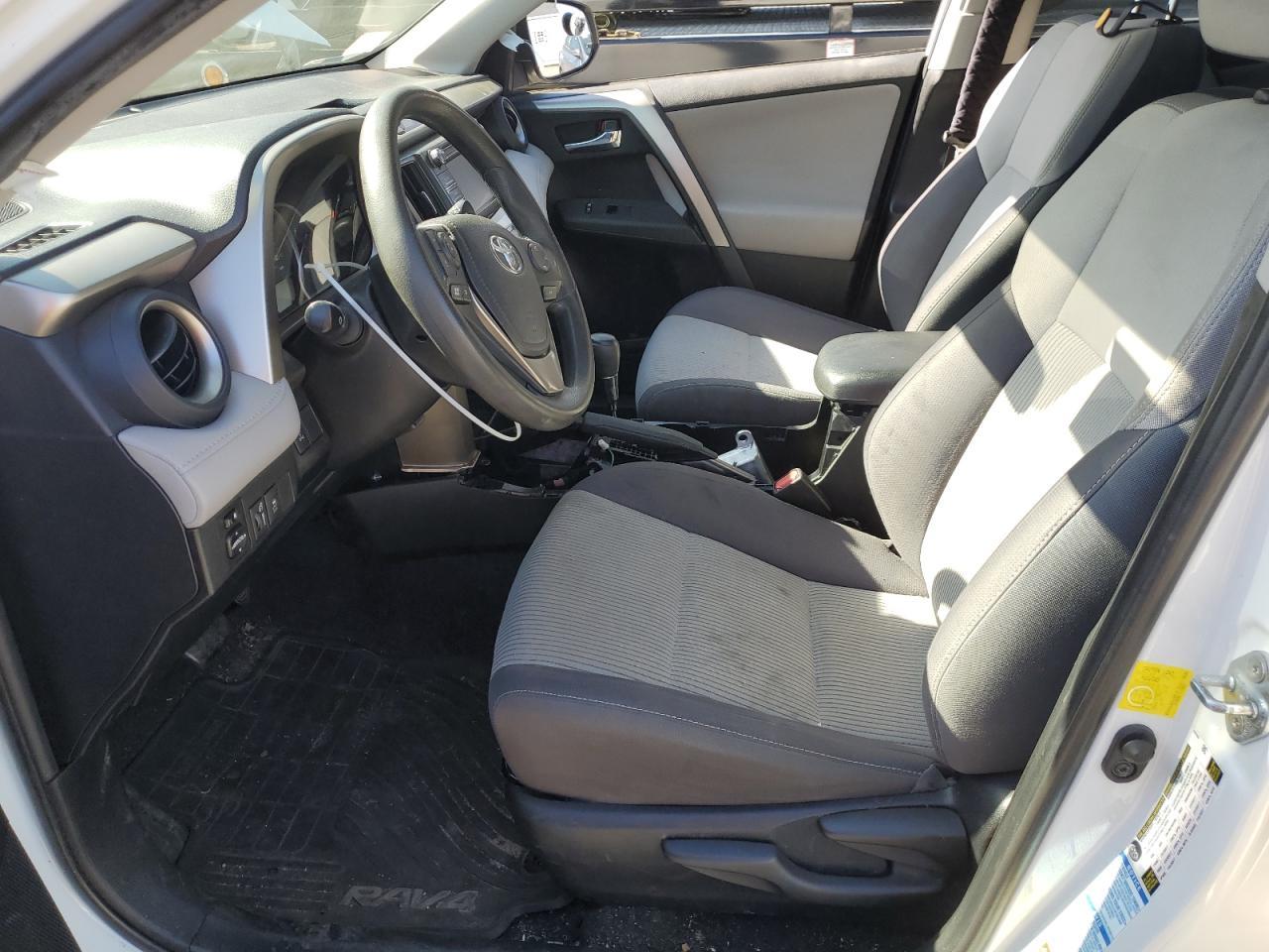 2015 TOYOTA RAV4 XLE - Фото 7