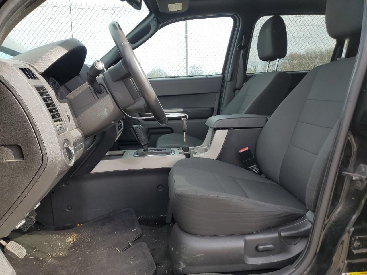 2010 FORD ESCAPE XLT - Фото 7