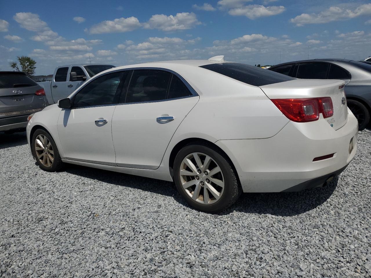 2015 CHEVROLET MALIBU LTZ - Image 2