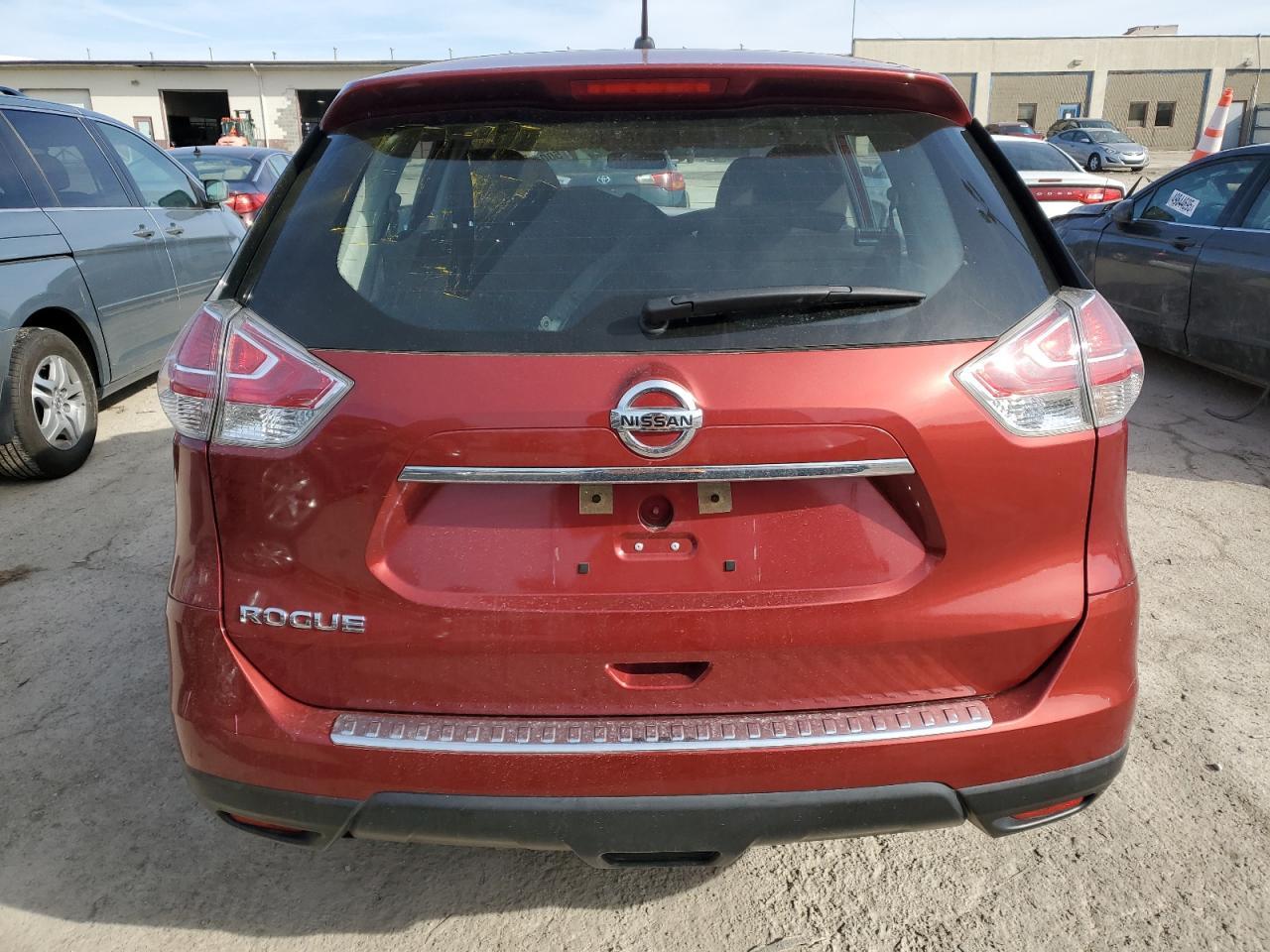 2015 NISSAN ROGUE S - Image 6
