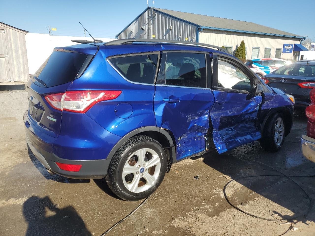 2014 FORD ESCAPE SE - Image 3