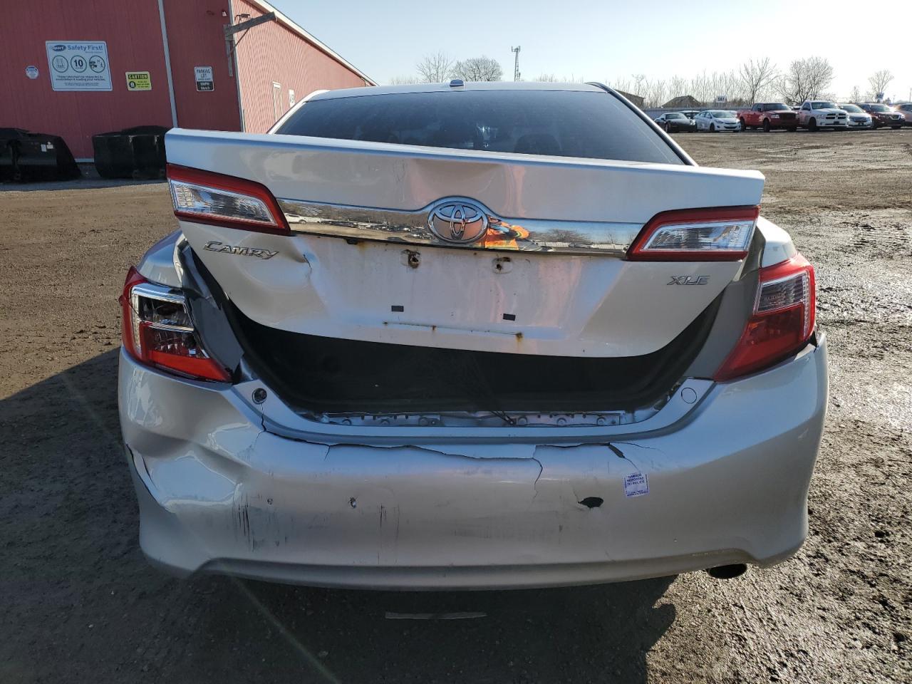 2014 TOYOTA CAMRY L - Image 6