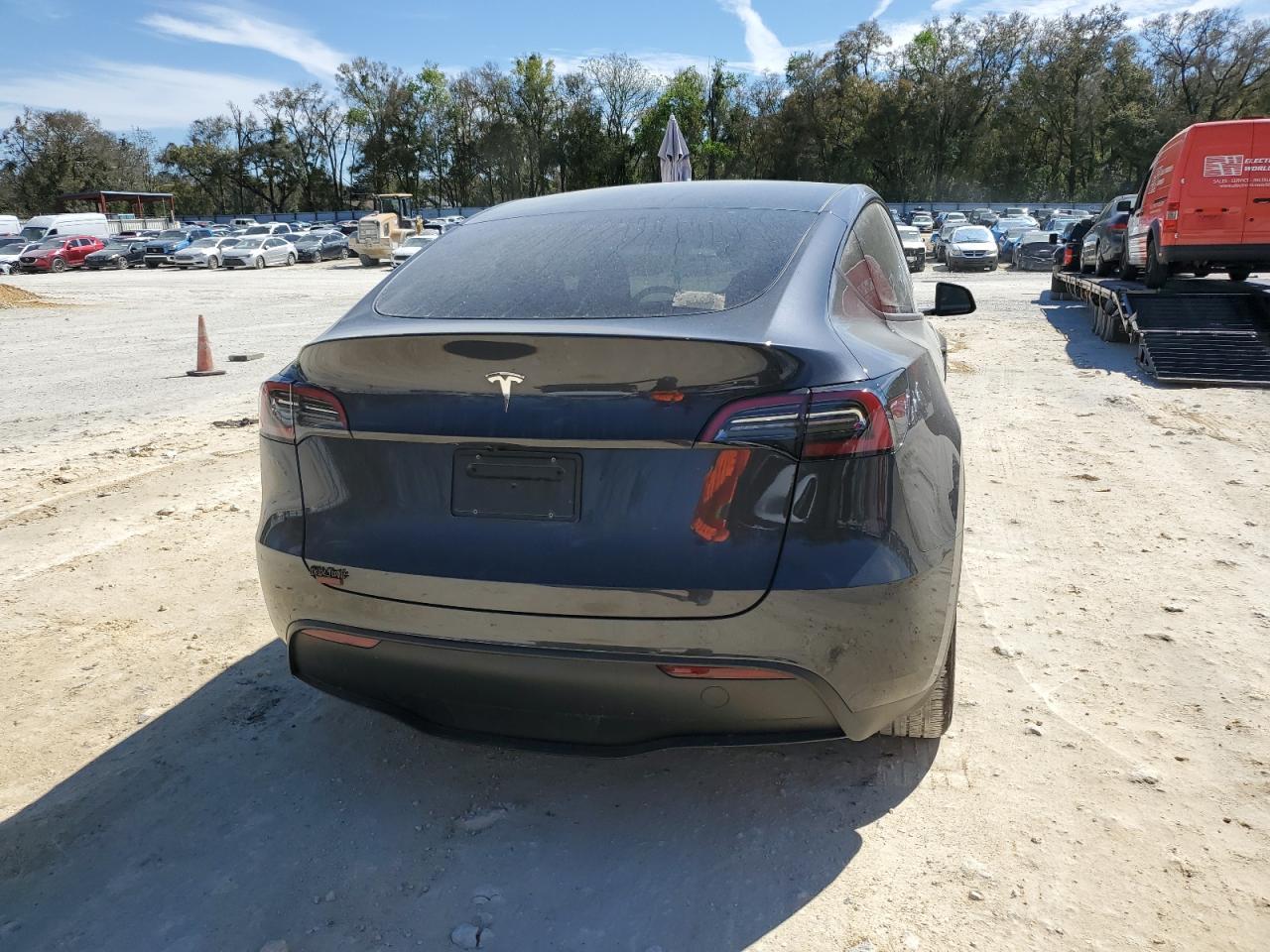 2024 TESLA MODEL Y - Image 6