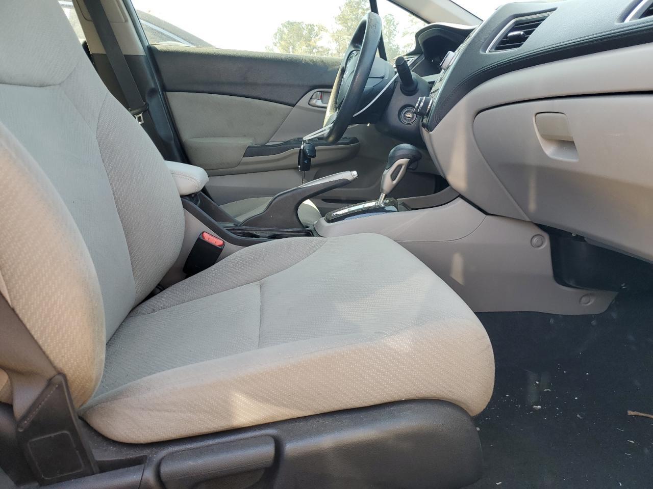 2013 HONDA CIVIC LX - Фото 7